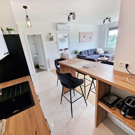 Apartment Queen Karlovac Zewnętrze zdjęcie