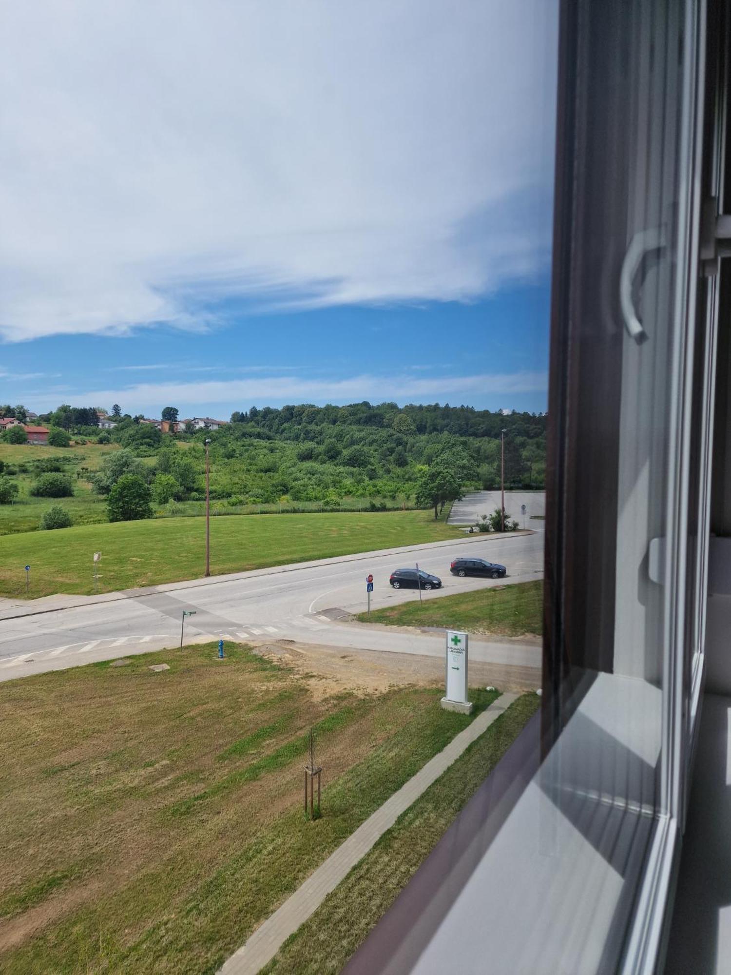 Apartment Queen Karlovac Zewnętrze zdjęcie